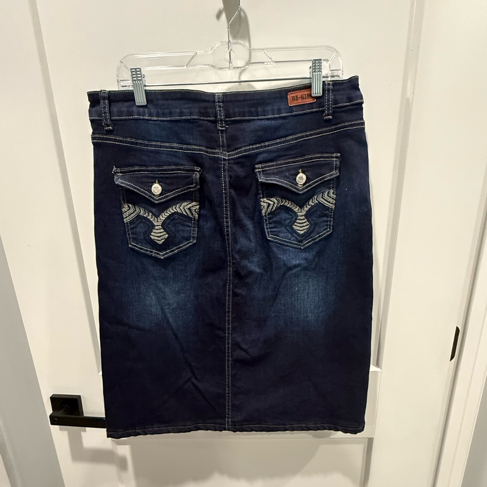 BE GIRL Dark Blue Denim Skirt with Embroidered Pockets knee length skirt Large